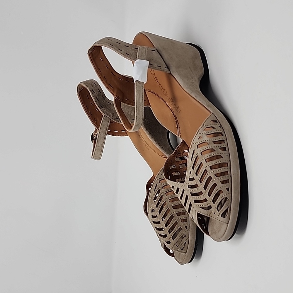 L'Amour Des Pieds Oanez Suede Leather Peep Toe Wedge Sandals Taupe Size 11
